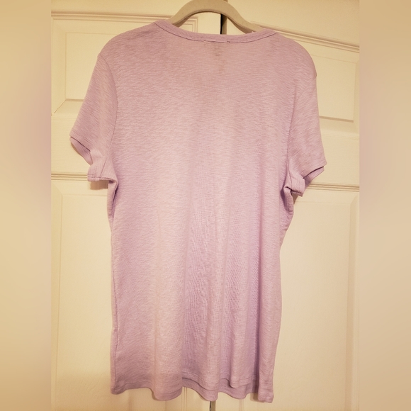 Express lavender tee - Picture 3 of 4